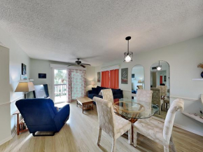 Ocean Village Club N33
